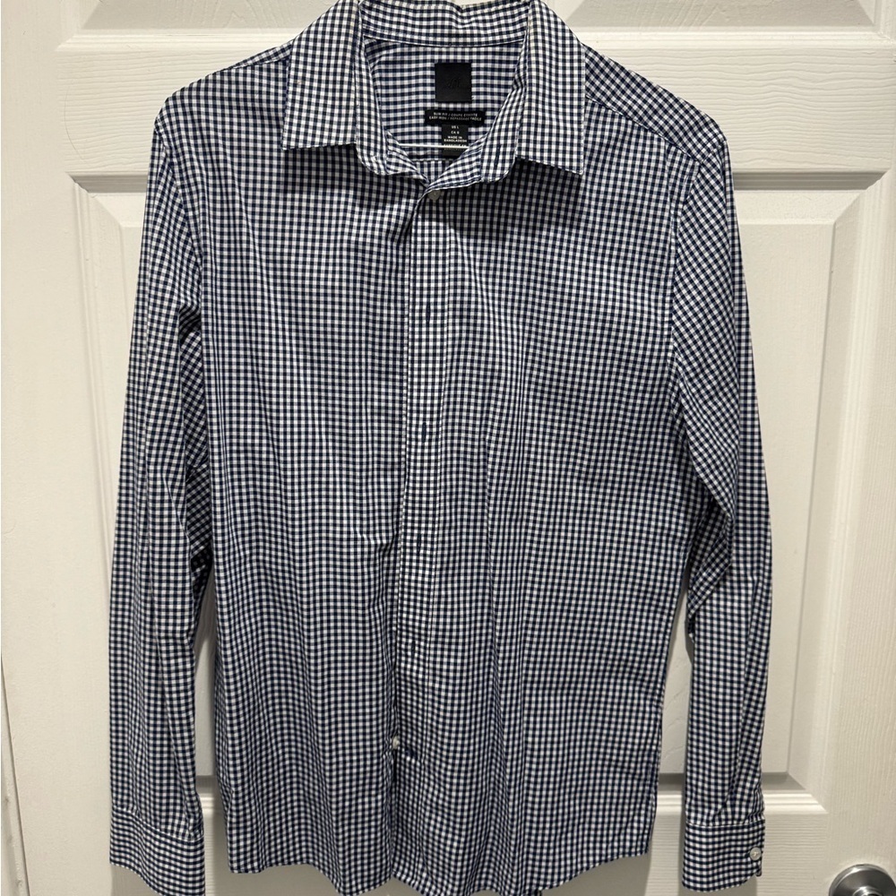 H&M Black and White Dress Shirt Classic Style